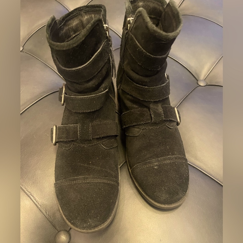 UUG Australia Suede Boot